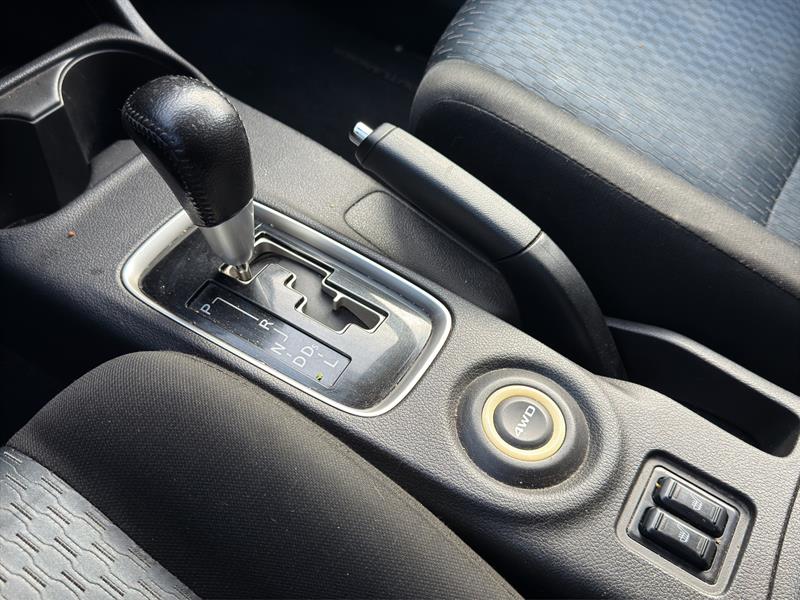 mitsubishi Outlander 2014 - 18