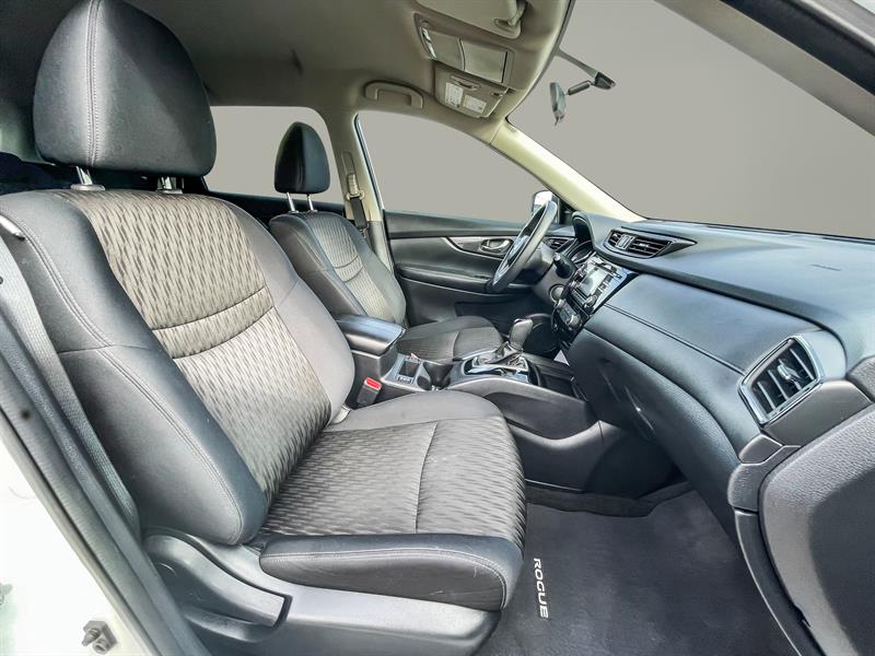 nissan Rogue 2017 - 24