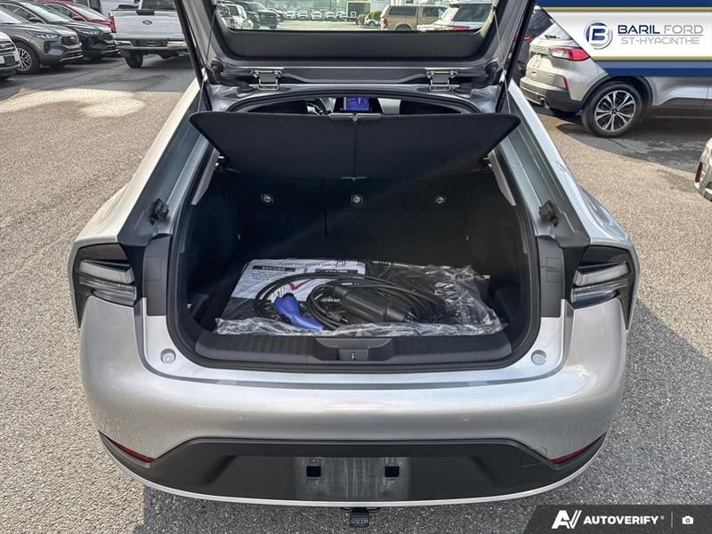 toyota Prius Prime 2023 - 12