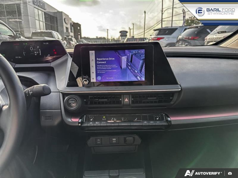 toyota Prius Prime 2023 - 19