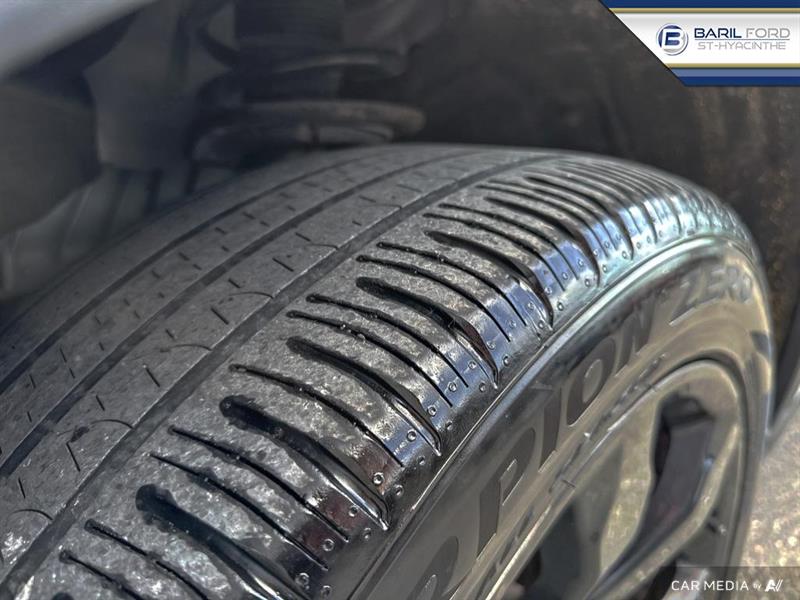 ford Explorer 2022 - 7