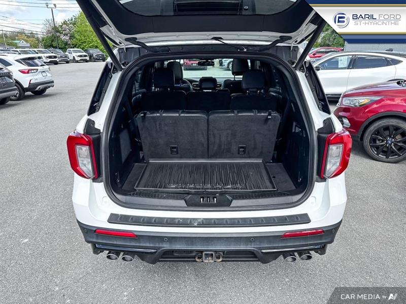 ford Explorer 2022 - 12