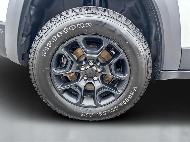 jeep Cherokee 2023 - 9