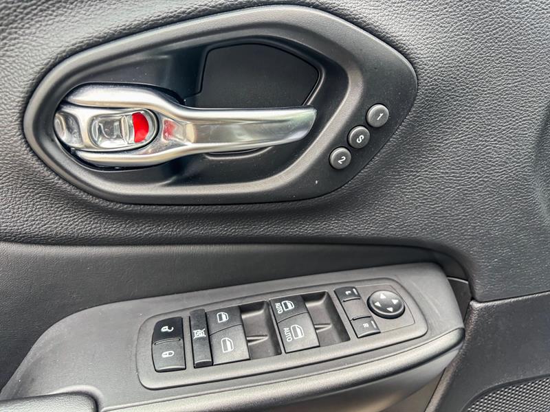 jeep Cherokee 2023 - 10