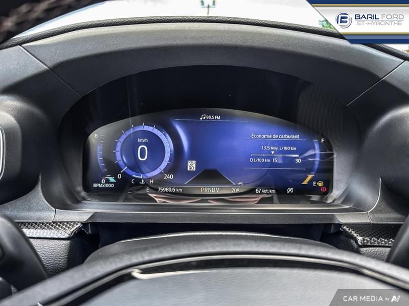 ford Explorer 2022 - 15