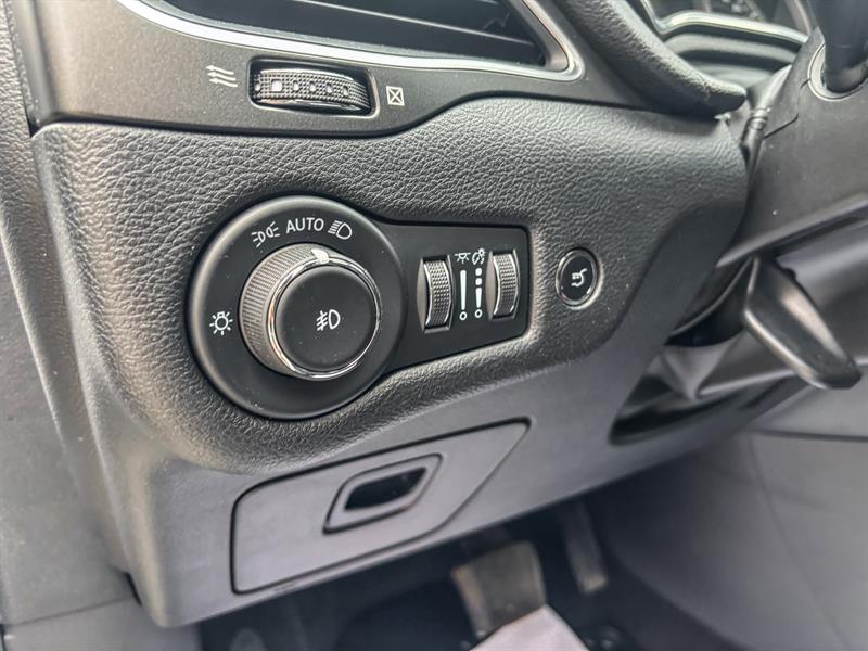 jeep Cherokee 2023 - 11