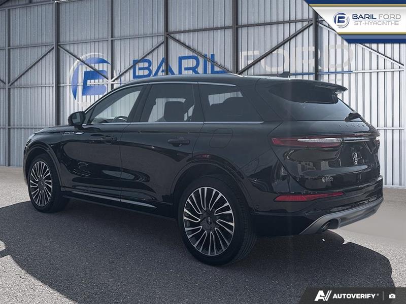 lincoln Corsair 2022 - 4