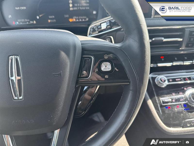 lincoln Corsair 2022 - 13