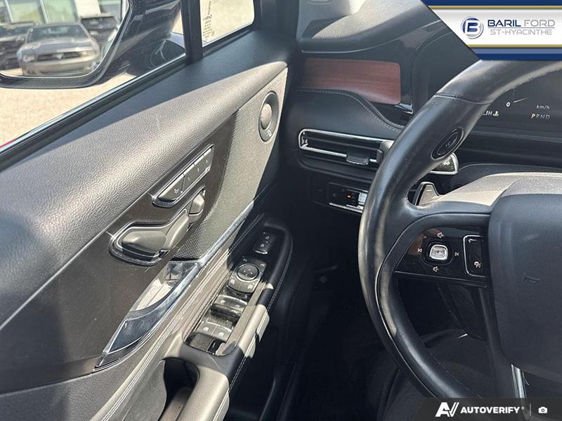 lincoln Corsair 2022 - 14