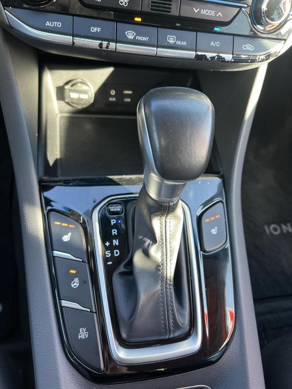 hyundai Ioniq hybride rechargeable 2019 - 28