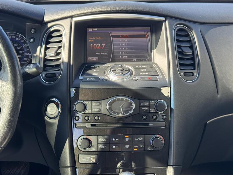 infiniti QX50 2015 - 21