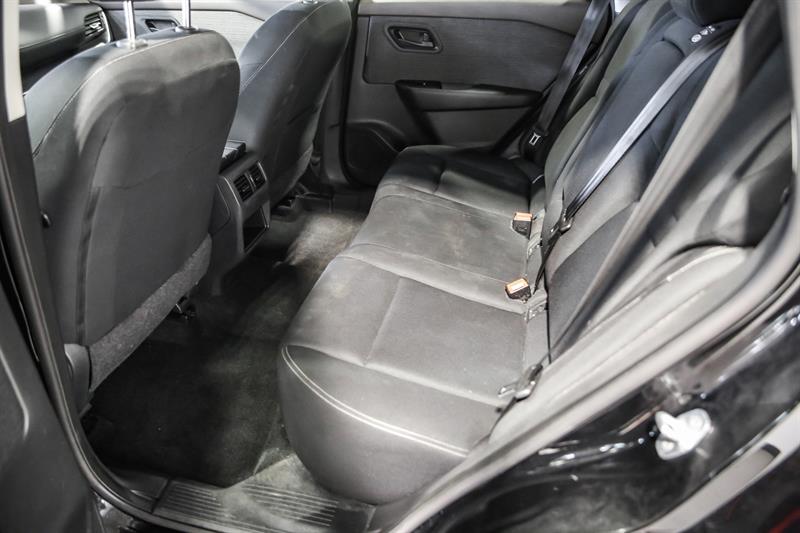 nissan Rogue 2023 - 25