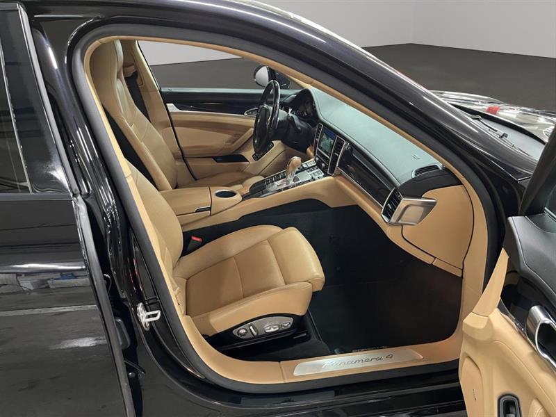 porsche Panamera 2016 - 18