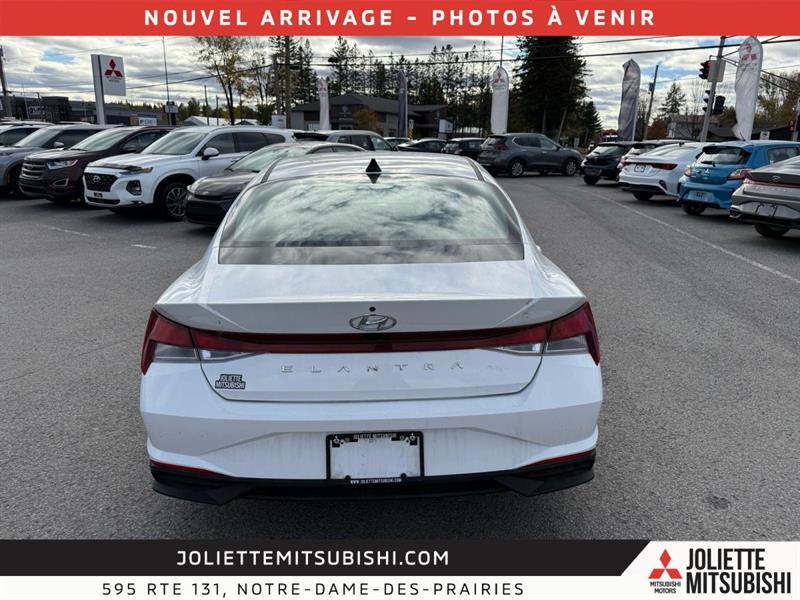 hyundai Elantra 2022 - 4