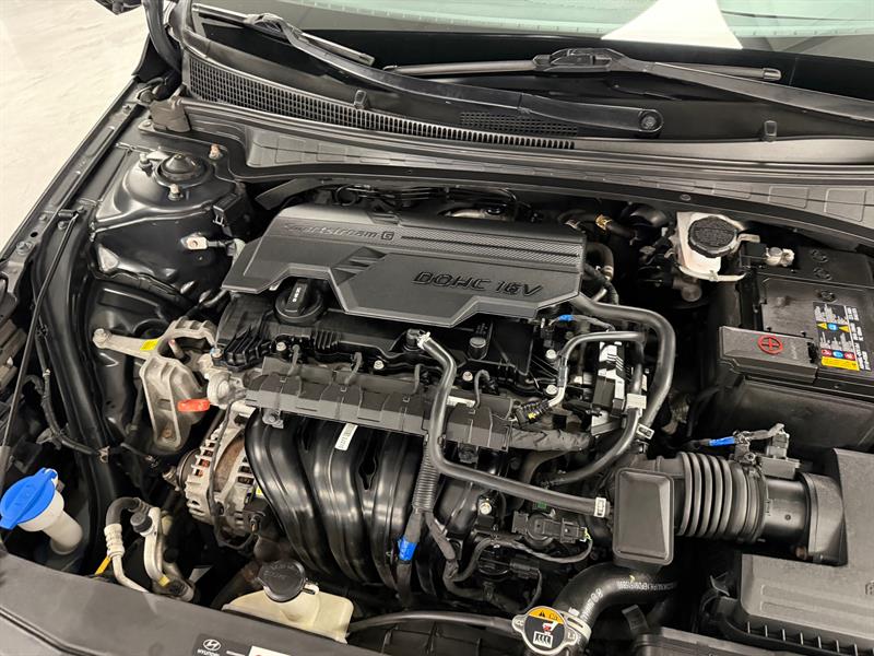 hyundai Elantra 2021 - 19