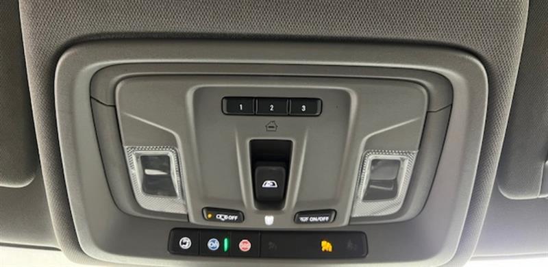 chevrolet Silverado 1500 2023 - 28