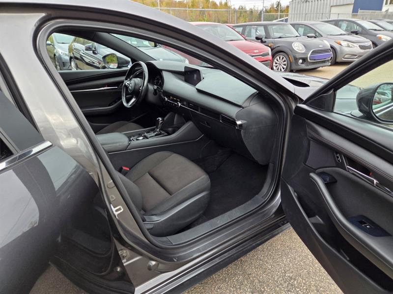 mazda Mazda3 Sport 2020 - 16