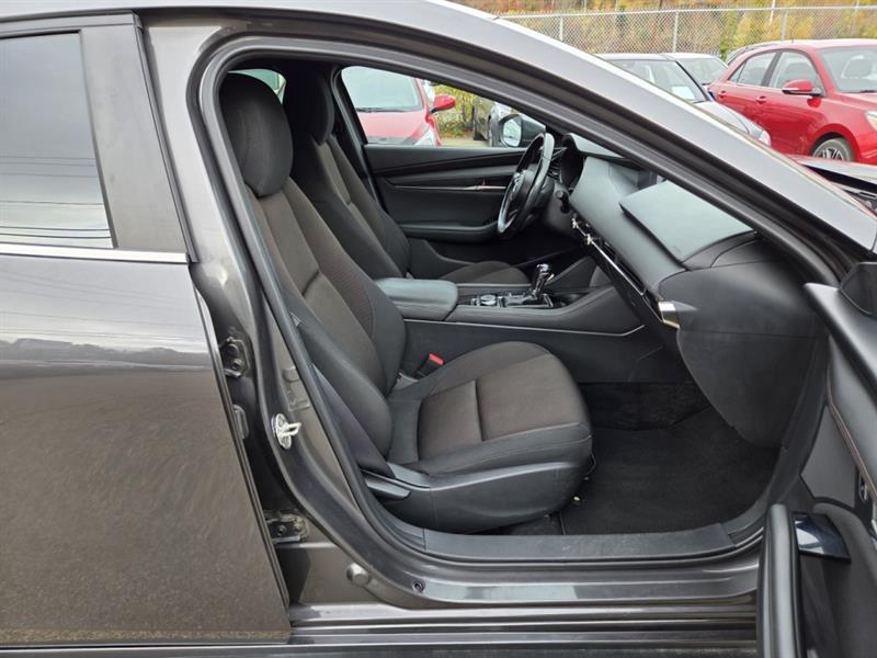 mazda Mazda3 Sport 2020 - 17