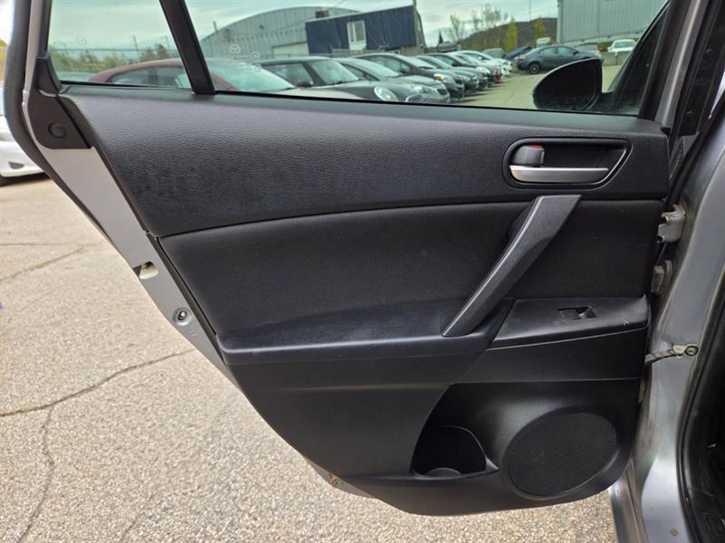 mazda Mazda3 2013 - 22