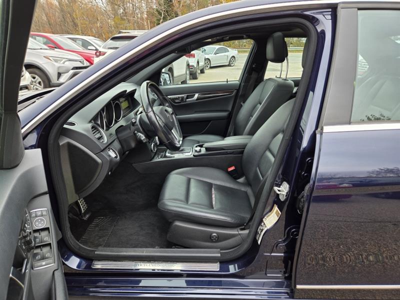 mercedes-benz C-Class 2012 - 12