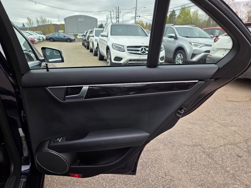 mercedes-benz C-Class 2012 - 18