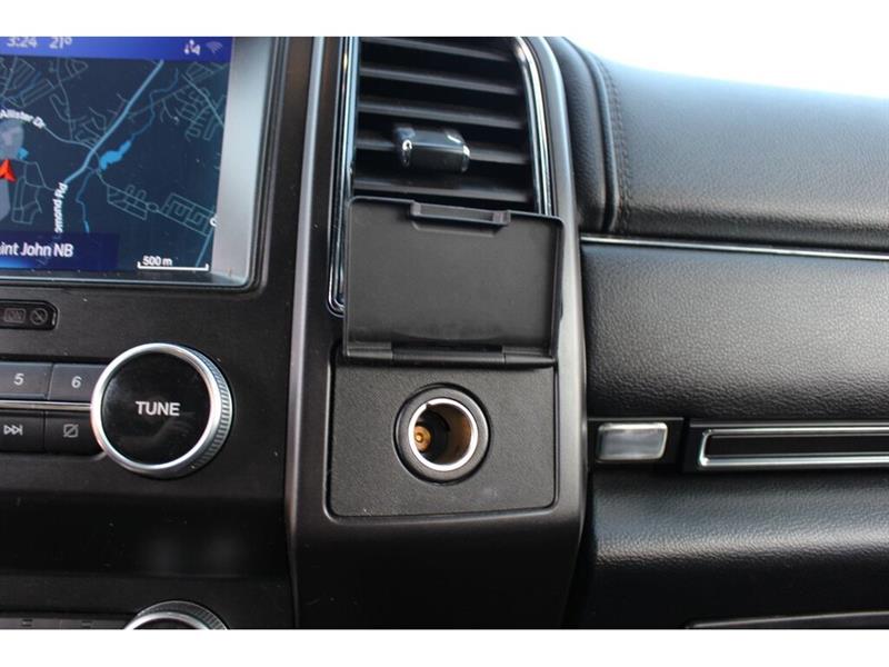 ford Expedition 2021 - 25