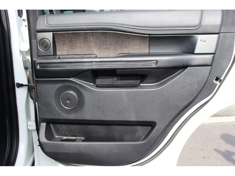 ford Expedition 2021 - 48