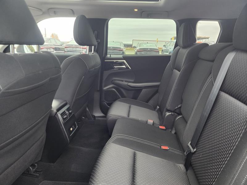 mitsubishi Outlander 2022 - 9