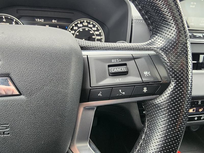 mitsubishi Outlander 2022 - 12