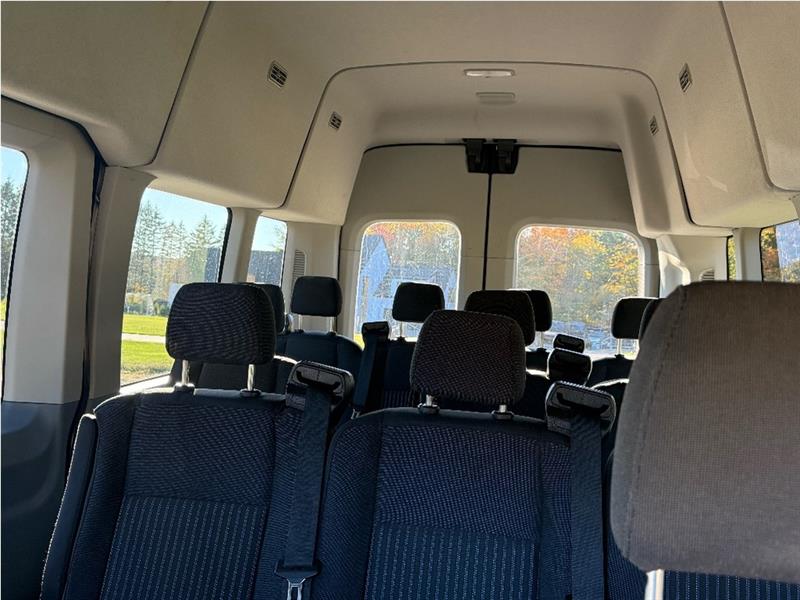 ford Transit Passenger Wagon 2018 - 11