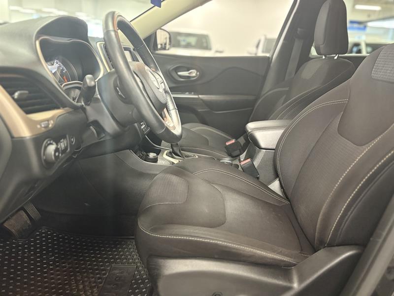 jeep Cherokee 2016 - 10