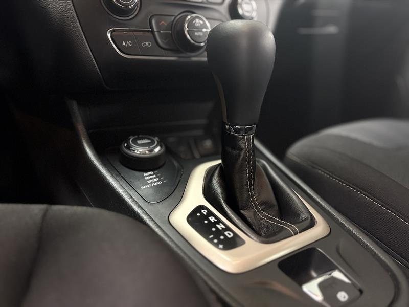 jeep Cherokee 2016 - 14