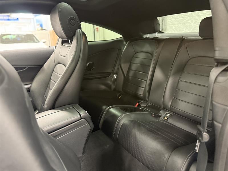 mercedes-benz C-Class 2017 - 17