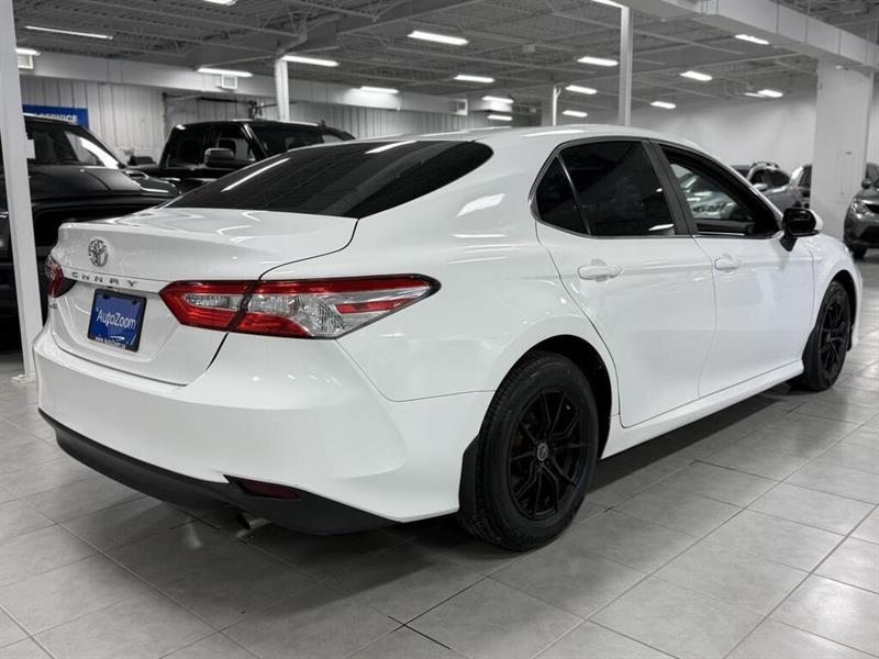 toyota Camry 2018 - 5