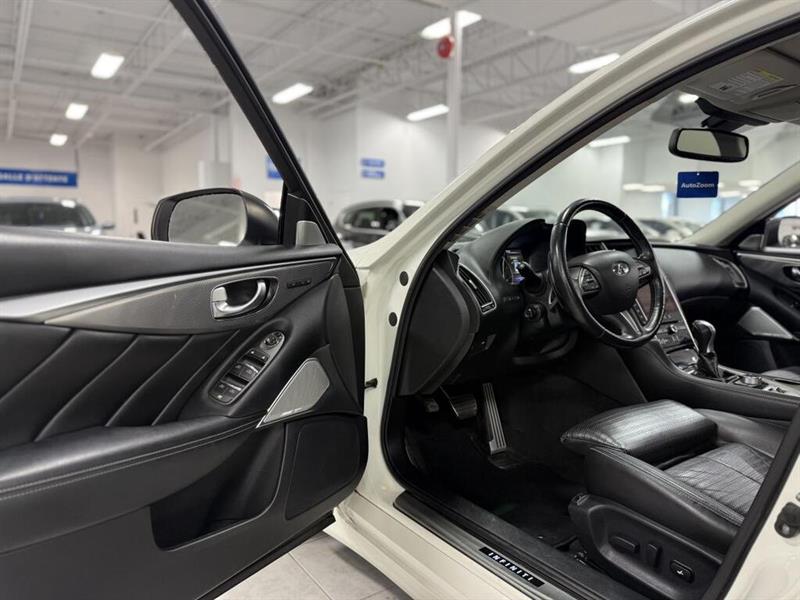 infiniti Q50 2017 - 9