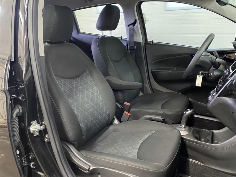 chevrolet Spark 2022 - 17