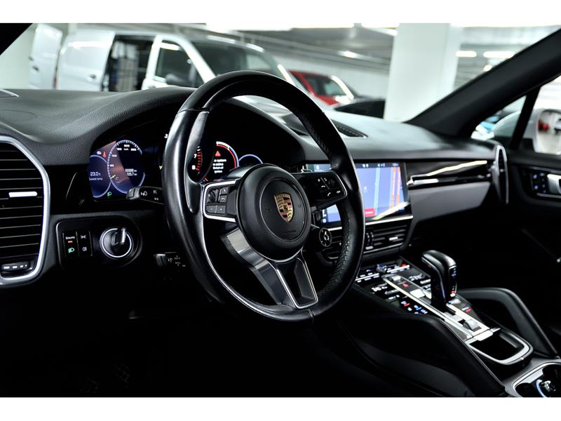 porsche Cayenne 2019 - 12