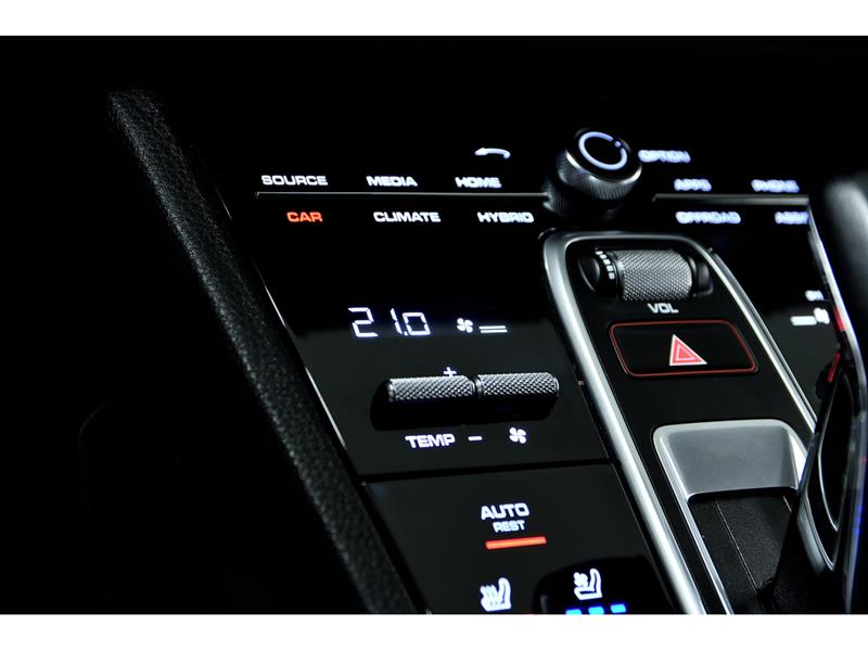 porsche Cayenne 2019 - 32