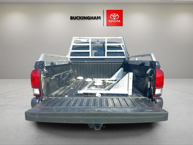 toyota Tacoma 2022 - 9