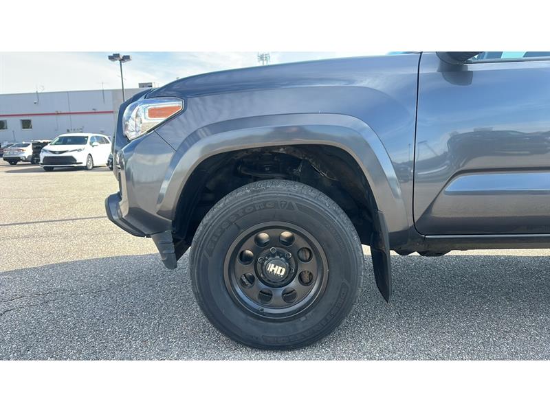 toyota Tacoma 2022 - 10