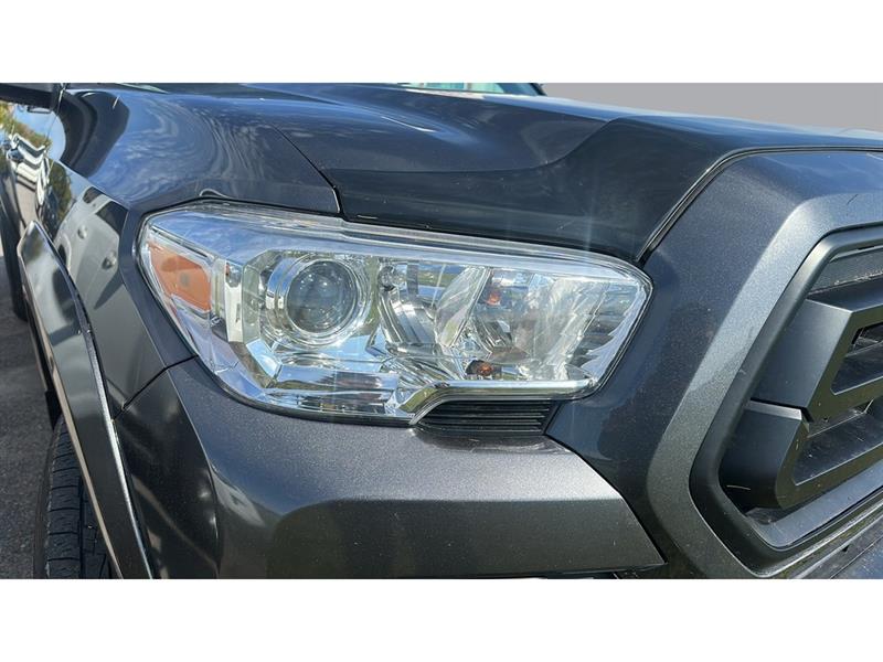 toyota Tacoma 2022 - 11