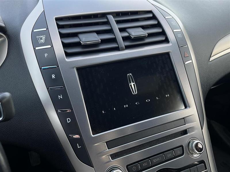 lincoln MKZ 2018 - 31