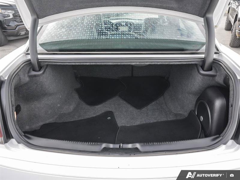 chrysler 300 2023 - 24