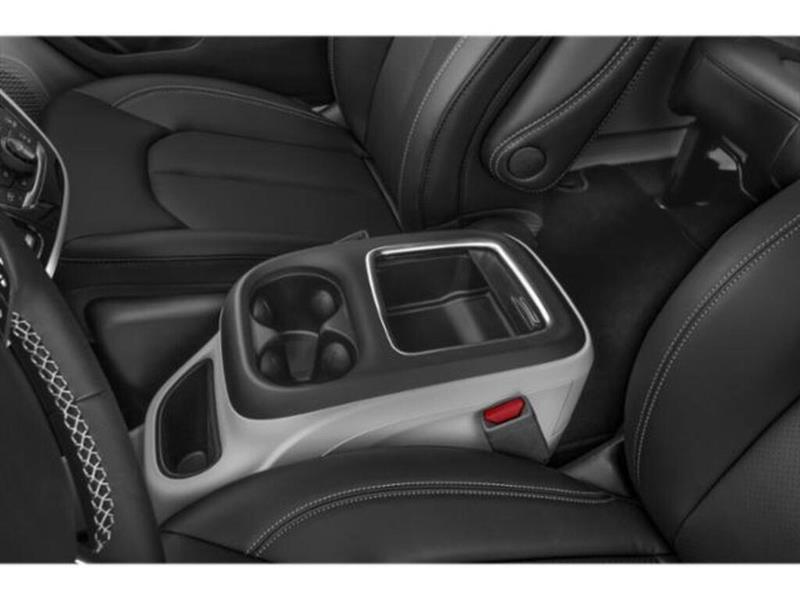 chrysler Pacifica 2023 - 5