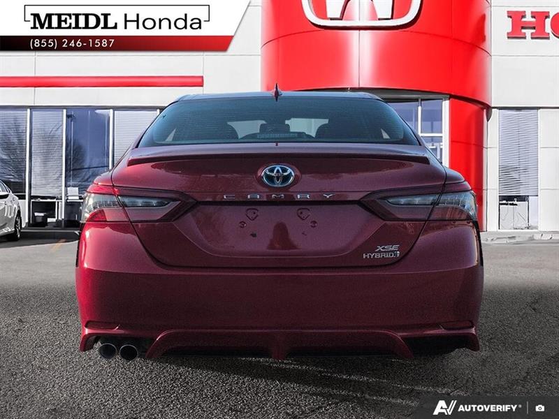 toyota Camry 2022 - 5