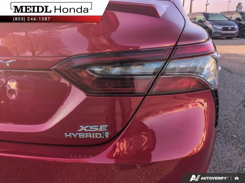 toyota Camry 2022 - 11