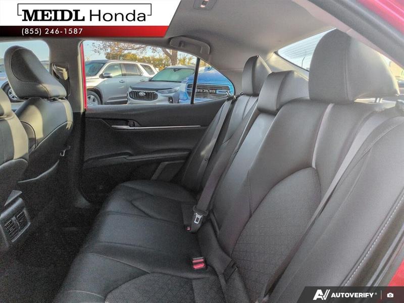 toyota Camry 2022 - 22