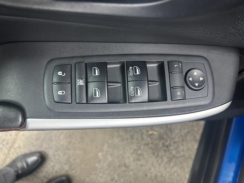 jeep Cherokee 2018 - 17