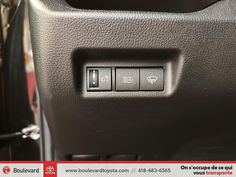 toyota RAV4 2022 - 11