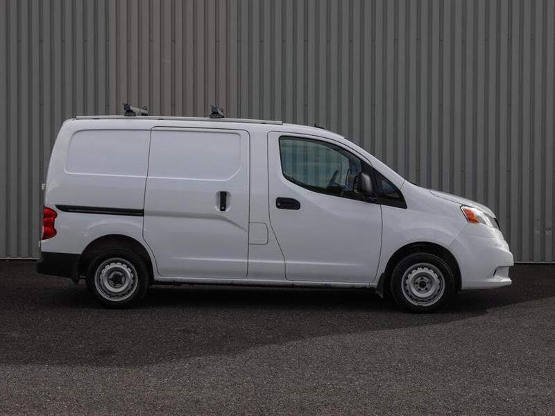 nissan Cargo 2021 - 2